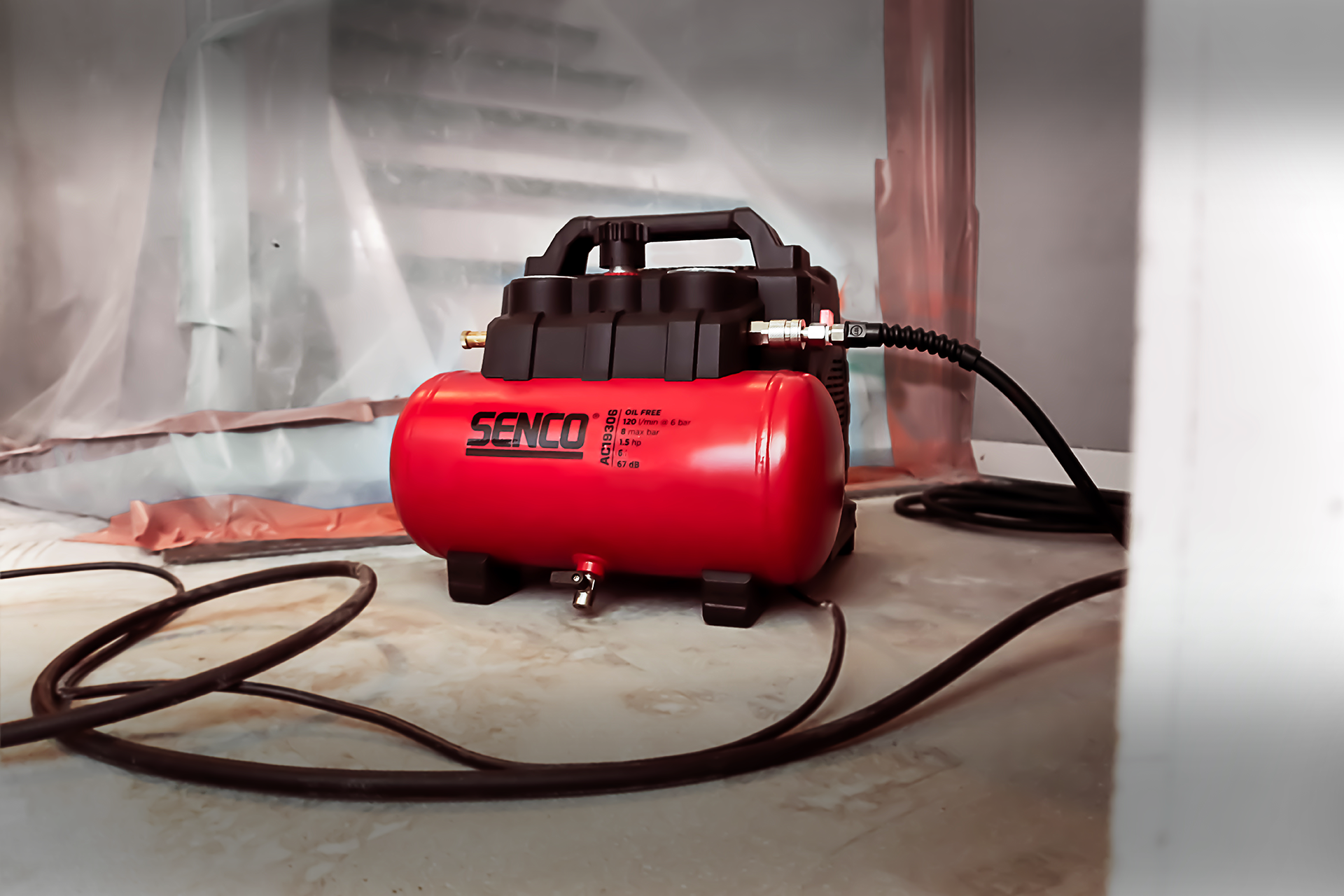 KOMPAKT, KRAFTIG OG BÆRBAR: AC19306BL KOMPRESSOR